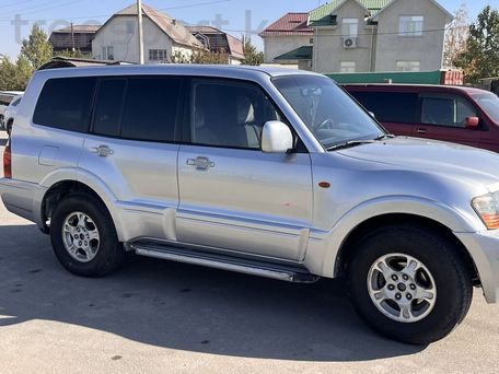 Mitsubishi Montero, 2003 — photo 4
