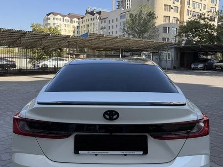 Toyota Camry, 2024 — 照片 6