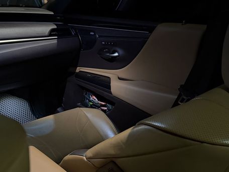 Lexus ES, 2018 — 照片 8