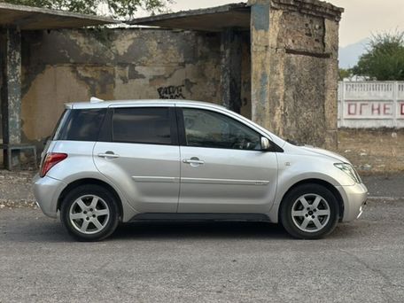 Toyota Ist, 2002 — сүрөт 4