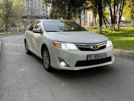Toyota Camry, 2012 — сүрөт 2