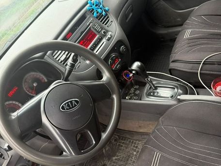 Kia Rio, 2011 — сүрөт 9