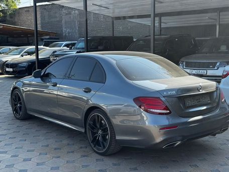 Mercedes-Benz E-Class, 2019 — photo 4