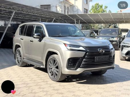 Lexus LX, 2023 — фото 1