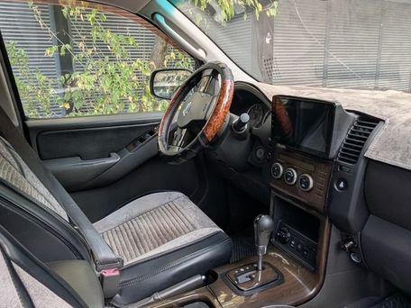 Nissan Pathfinder, 2005 — photo 8