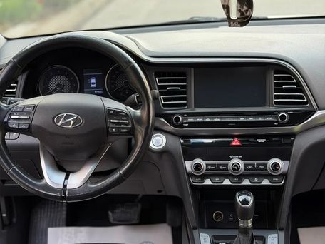 Hyundai Avante, 2019 — фото 7