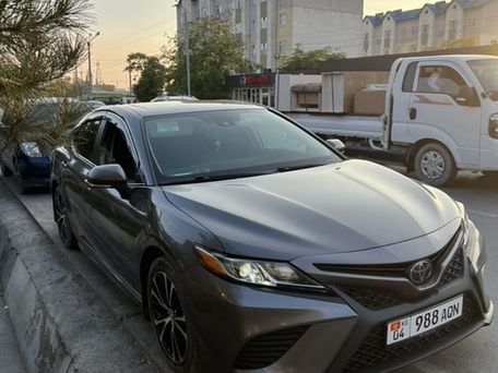 Toyota Camry, 2019 — 照片 3