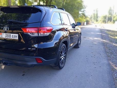 Toyota Highlander, 2018 — фото 1