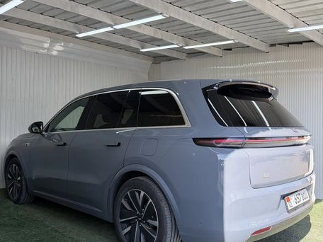 Li Auto (Lixiang) L8, 2025 — 照片 6