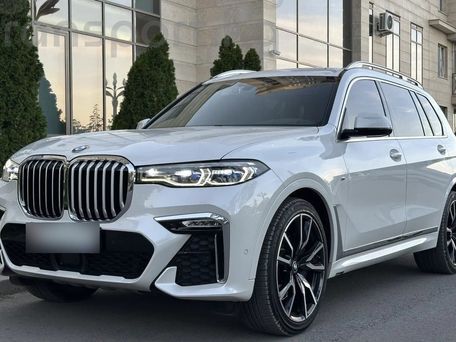 BMW X7, 2022