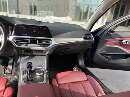 BMW 3 серии, 2022 — 照片 3