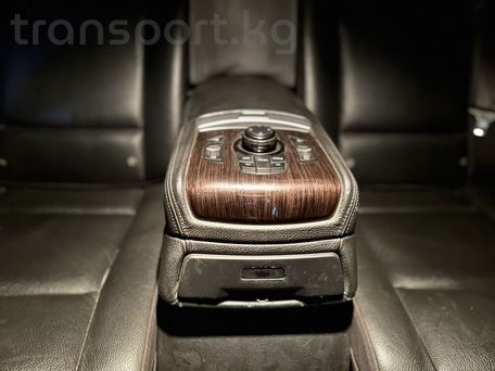 BMW 7 Series, 2009 — photo 12