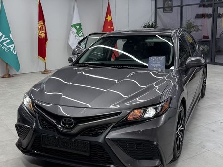 Toyota Camry, 2021 — photo 1