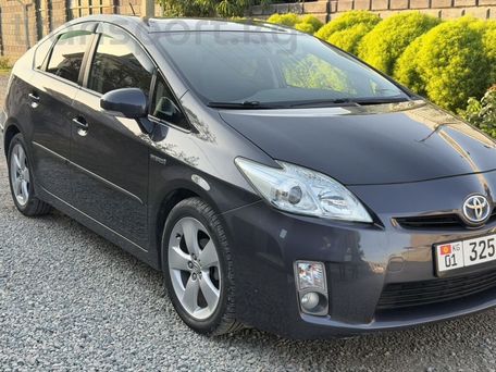 Toyota Prius, 2010 — фото 1