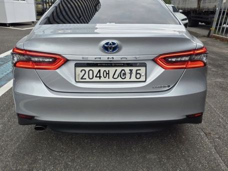 Toyota Camry, 2023 — photo 6