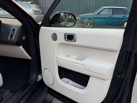 Li Auto (Lixiang) L9, 2023 — photo 14