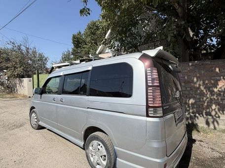Honda Stepwgn, 2005