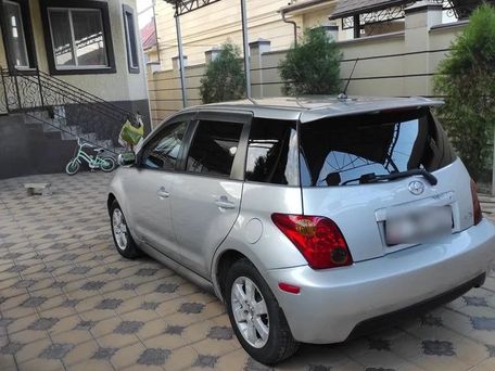 Toyota Ist, 2003 — 照片 4