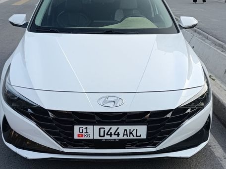 Hyundai Avante, 2020 — 照片 1