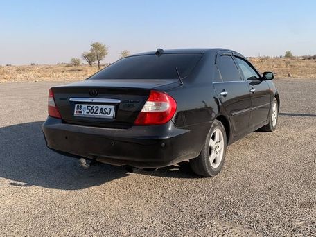 Toyota Camry, 2004 — photo 1