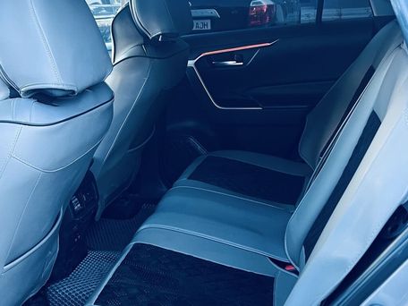 Toyota RAV4, 2020 — сүрөт 7