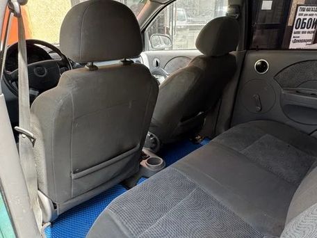 Chevrolet Aveo, 2004 — сүрөт 8