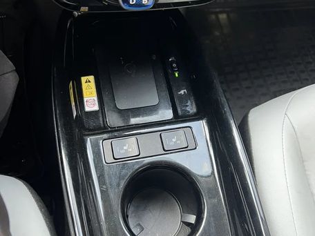 Toyota Prius, 2019 — сүрөт 10