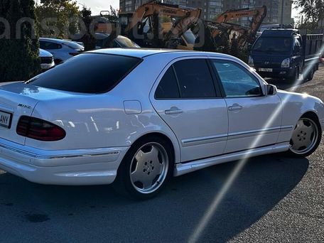 Mercedes-Benz E-Class AMG, 2001 — photo 6