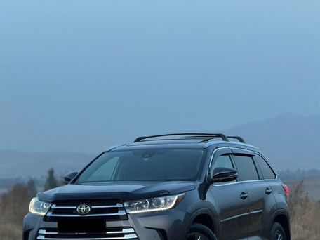 Toyota Highlander, 2018 — photo 2