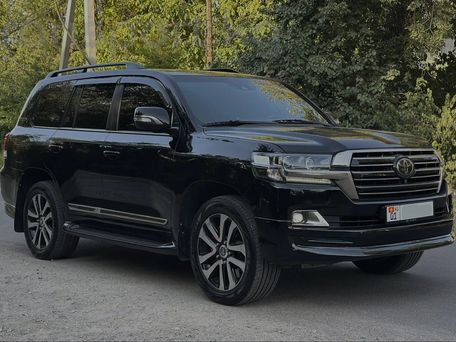 Toyota Land Cruiser, 2017 — 照片 1