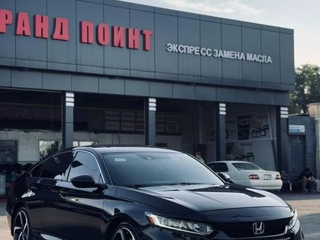 Honda Accord, 2019 — фото 7