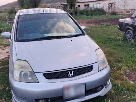 Honda Stream, 2000 — фото 2