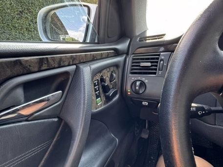 Mercedes-Benz E-Class, 2001 — photo 6