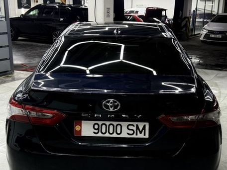 Toyota Camry, 2018 — 照片 7