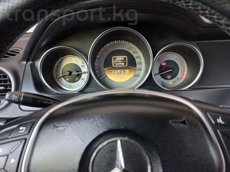 Mercedes-Benz C-Класс, 2012 — сүрөт 9