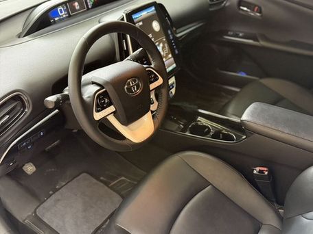 Toyota Prius, 2017 — фото 9