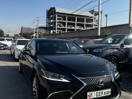 Lexus ES, 2019 — 照片 1