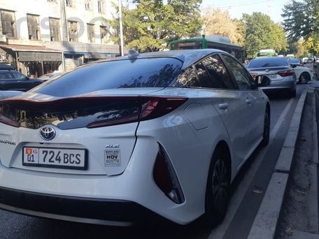 Toyota Prius, 2020 — 照片 2