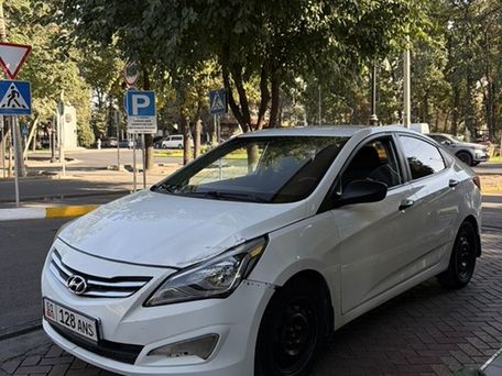 Hyundai Solaris, 2015 — 照片 3