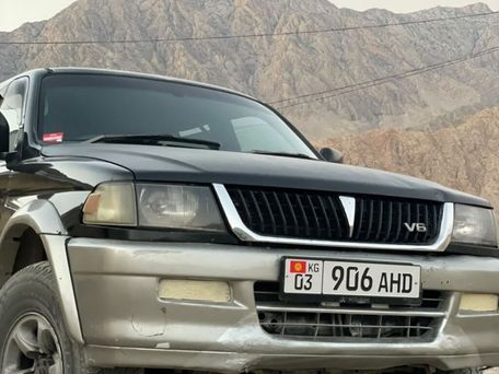 Mitsubishi Pajero Sport, 1998 — фото 1
