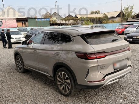 BYD Song Plus, 2023 — photo 6