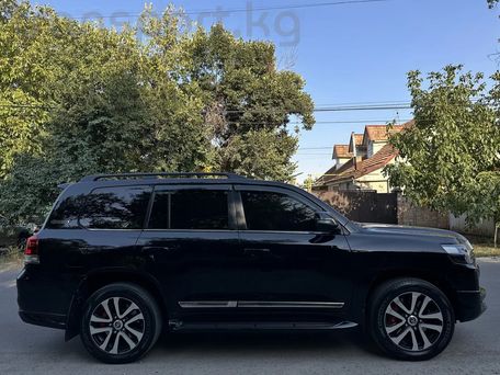 Toyota Land Cruiser, 2017 — 照片 2