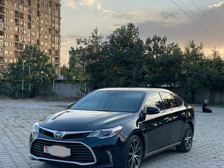 Toyota Avalon, 2018 — фото 5