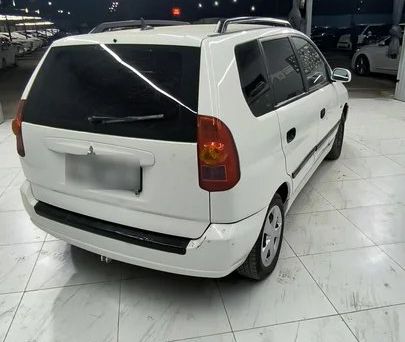 Mitsubishi Space Star, 2005 — 照片 1