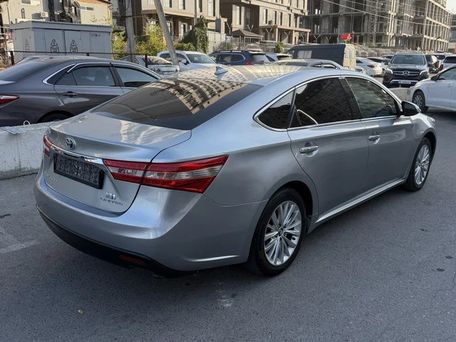 Toyota Avalon, 2018 — фото 2