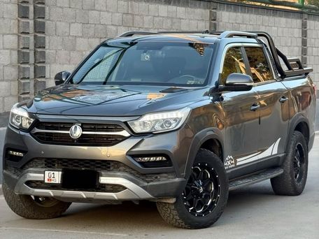 SsangYong Rexton Sports, 2018 — photo 1