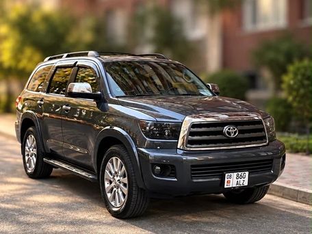 Toyota Sequoia, 2008 — photo 1