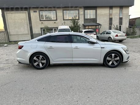 Renault Samsung SM6, 2019 — фото 12