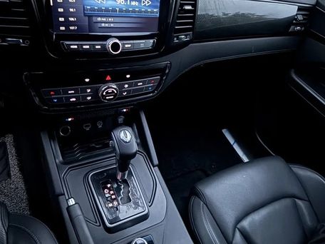 SsangYong Rexton Sports, 2021 — photo 11