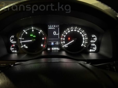 Toyota Land Cruiser, 2017 — сүрөт 10